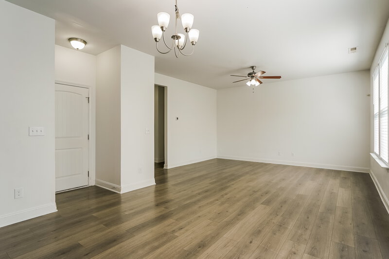 1,955/Mo, 229 Pamlico Dr Clayton, NC 27520 Dining Room View