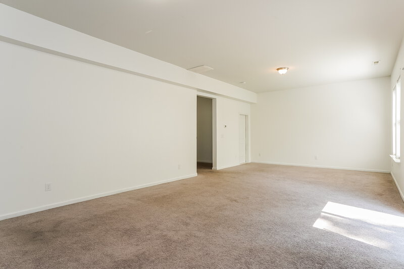 1,955/Mo, 229 Pamlico Dr Clayton, NC 27520 Family Room View 2