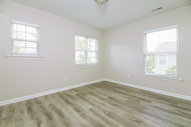 1,915/Mo, 2513 Quarry Ridge Lane Raleigh, NC 27610 Misc View 10