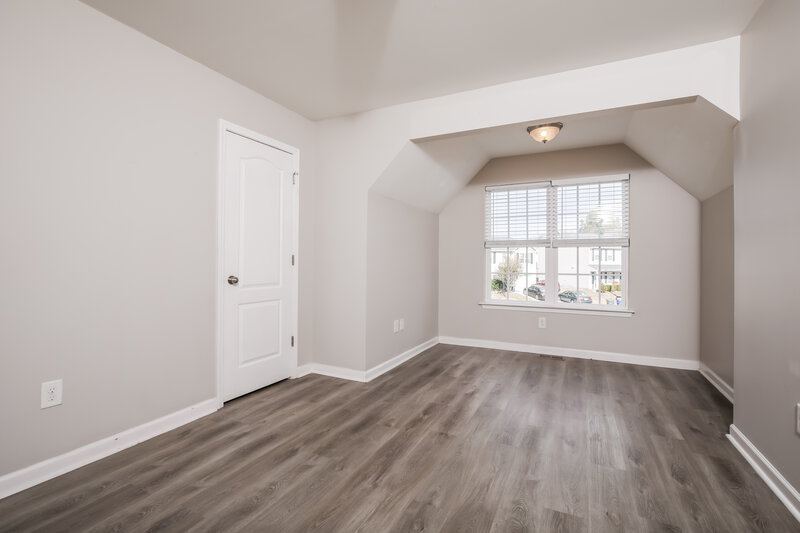 2,000/Mo, 1304 Cathedral Rock Ct Raleigh, NC 27610 Bedroom View 2