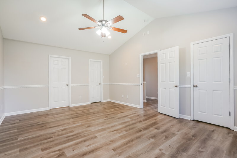 2,085/Mo, 2165 Southfort Dr Garner, NC 27529 Main Bedroom View
