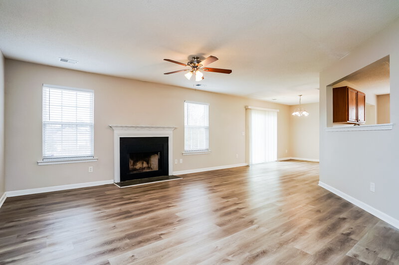 1,755/Mo, 5901 Roteny Ct Raleigh, NC 27610 Living Room View 2