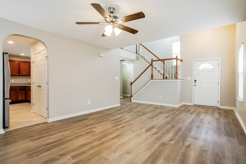 1,705/Mo, 230 Appsmill Pl Fuquay Varina, NC 27526 Living Room View 3