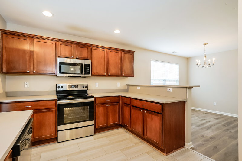 1,705/Mo, 230 Appsmill Pl Fuquay Varina, NC 27526 Kitchen View 2