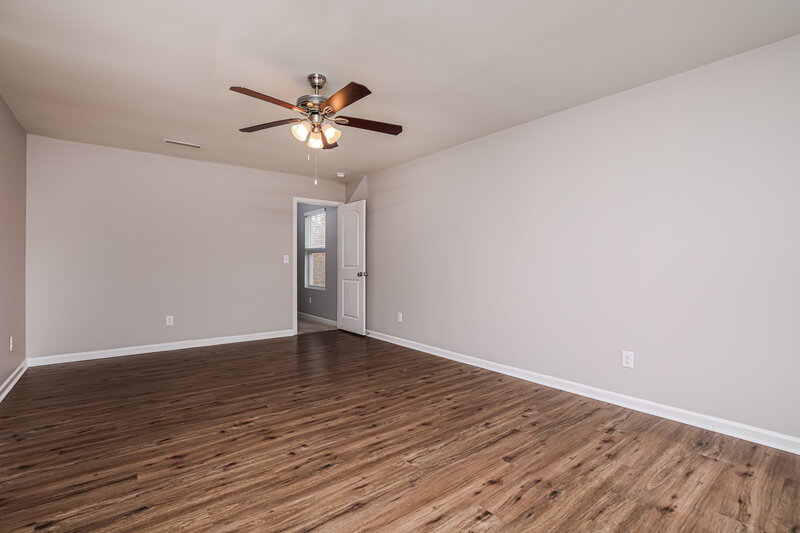 1,910/Mo, 559 Green Willow Circle Wendell, NC 27591 Main Bedroom View 2