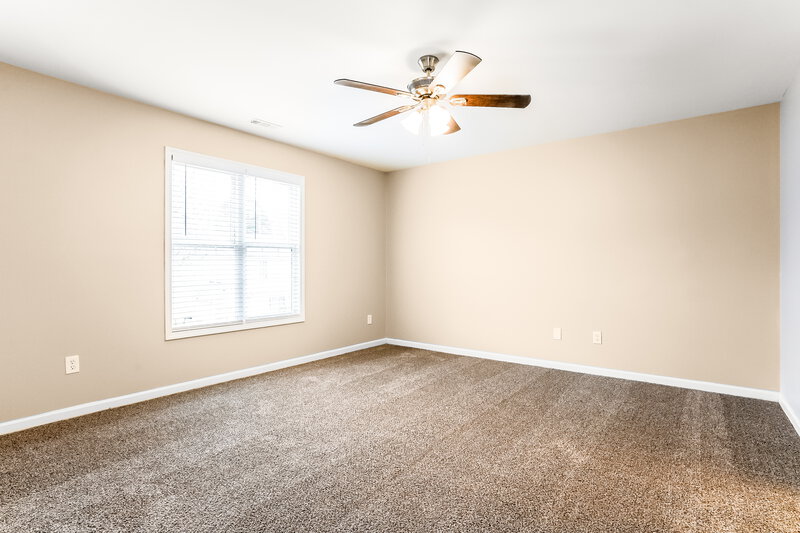 1,800/Mo, 4009 Scofield Drive Raleigh, NC 27610 Main Bedroom View