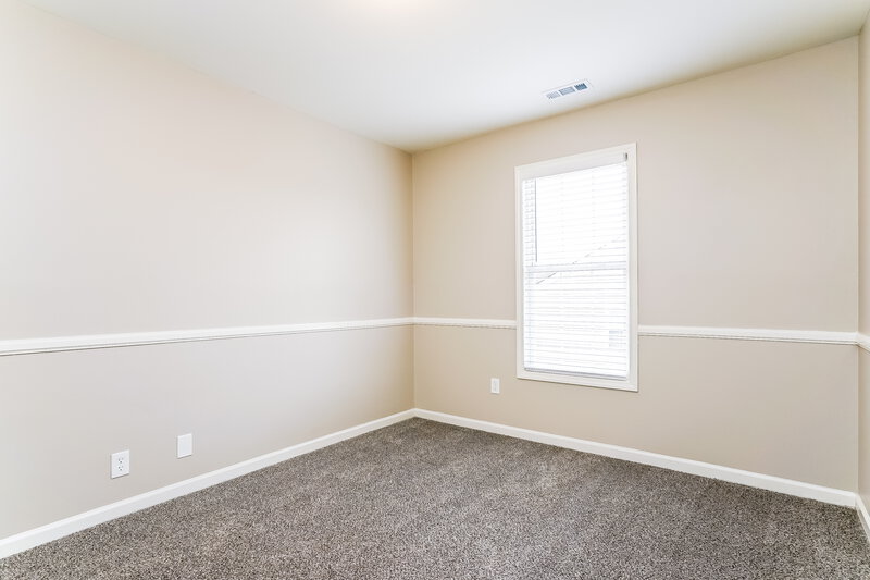 1,800/Mo, 4009 Scofield Drive Raleigh, NC 27610 Bedroom View 3