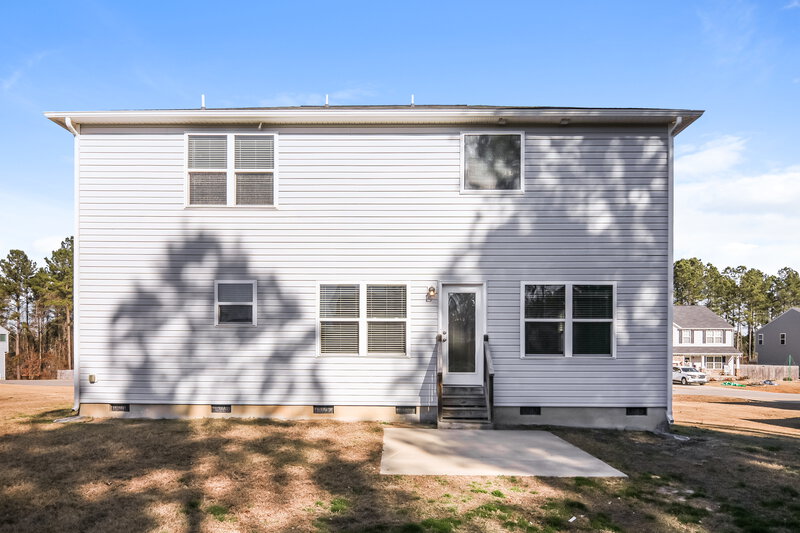 1,960/Mo, 129 Reno Ct Clayton, NC 27527 Rear View