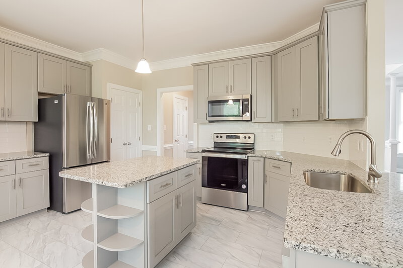 0/Mo, 900 Birkdale Dr Clayton, NC 27527 Kitchen View 2