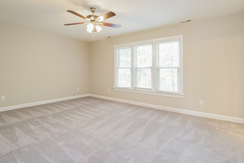 0/Mo, 900 Birkdale Dr Clayton, NC 27527 Main Bedroom View 2