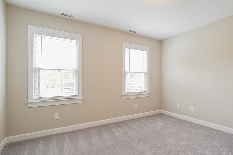 0/Mo, 900 Birkdale Dr Clayton, NC 27527 Bedroom View