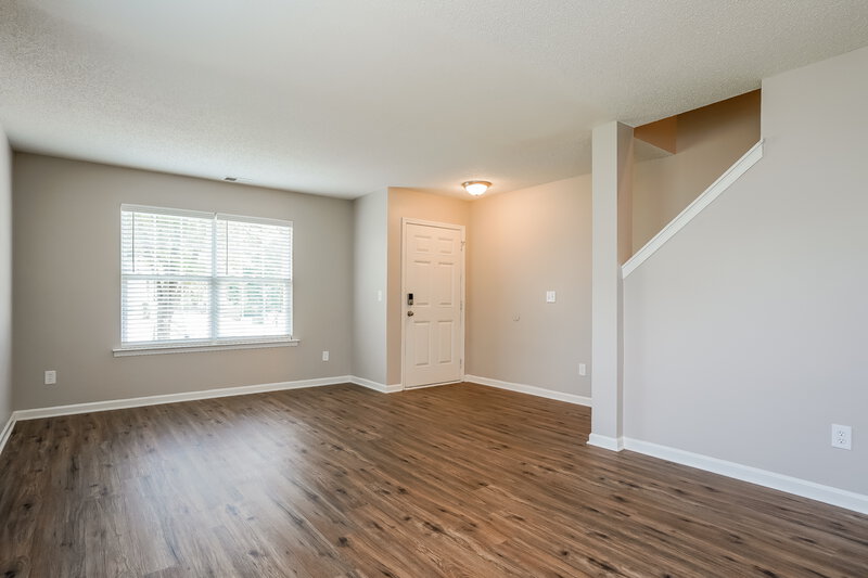 1,775/Mo, 5911 Endsley Ct Raleigh, NC 27610 Family Room View