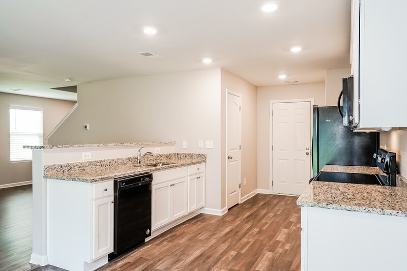1,840/Mo, 704 Crackling Ct Zebulon, NC 27597 Kitchen View 2