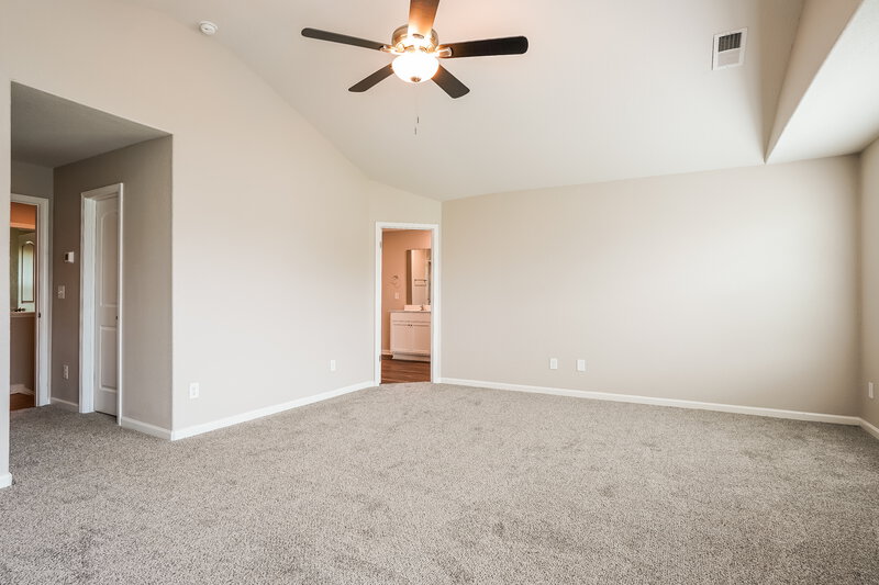 1,840/Mo, 704 Crackling Ct Zebulon, NC 27597 Main Bedroom View