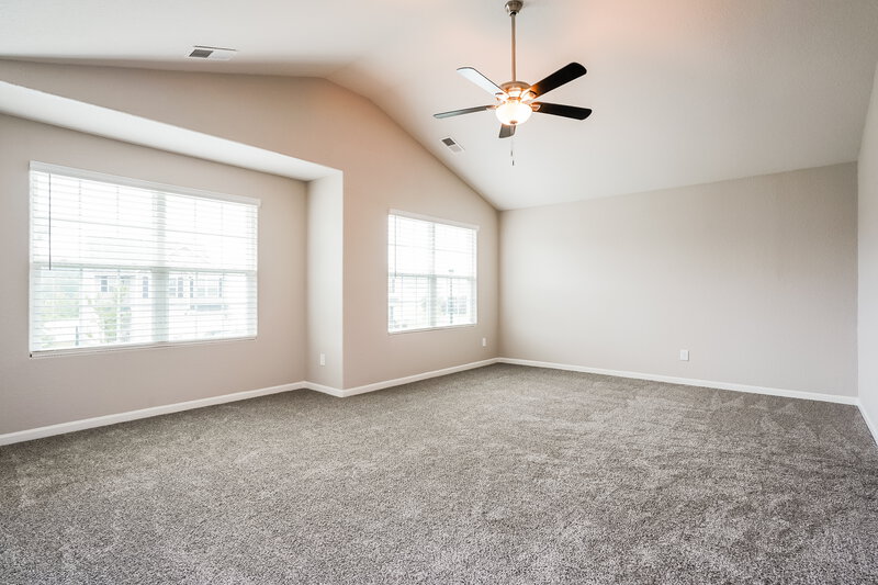 1,840/Mo, 704 Crackling Ct Zebulon, NC 27597 Main Bedroom View 2