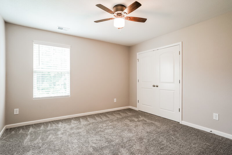 1,840/Mo, 704 Crackling Ct Zebulon, NC 27597 Bedroom View 3