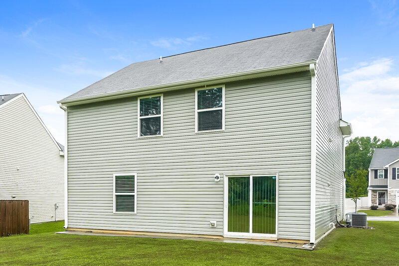 1,840/Mo, 704 Crackling Ct Zebulon, NC 27597 Rear View