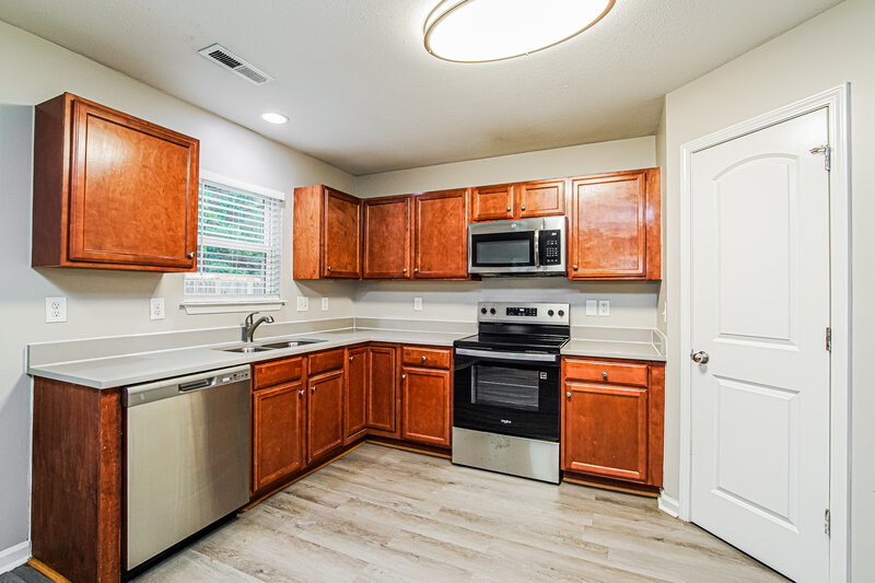 1,745/Mo, 442 Randolph Dr Clayton, NC 27520 Kitchen View 2