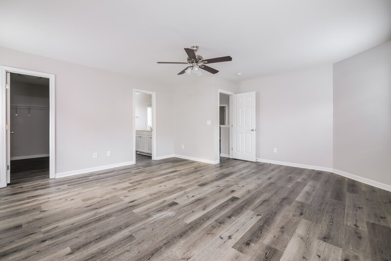 1,880/Mo, 305 Farrington Dr Clayton, NC 27520 Main Bedroom View 2