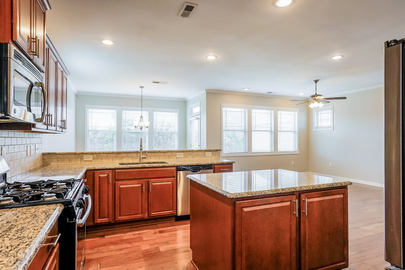 1,955/Mo, 149 Heathwood Dr Clayton, NC 27527 Kitchen View 2