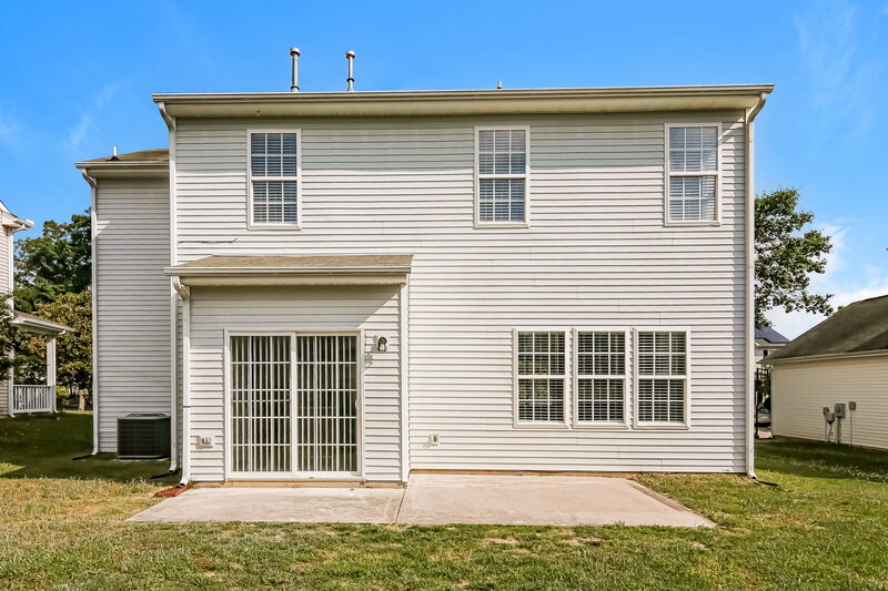 2,195/Mo, 5716 Enoree Ln Raleigh, NC 27616 Rear View