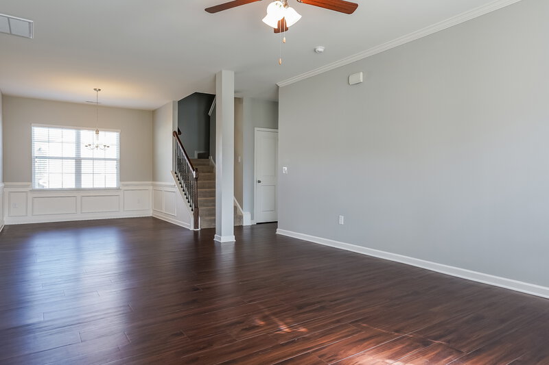 2,770/Mo, 46 W Painted Way Clayton, NC 27527 Living Room View 2