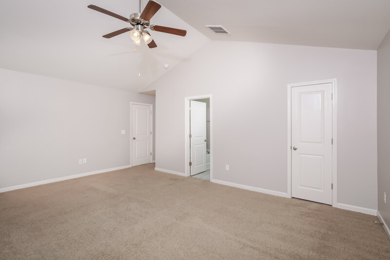 2,045/Mo, 46 W Painted Way Clayton, NC 27527 Main Bedroom View