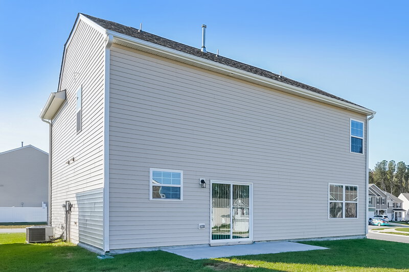 2,770/Mo, 46 W Painted Way Clayton, NC 27527 Rear View