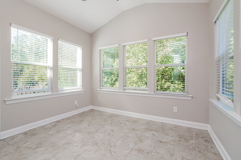 1,915/Mo, 204 Flowers Crest Way Clayton, NC 27527 Sun Room View
