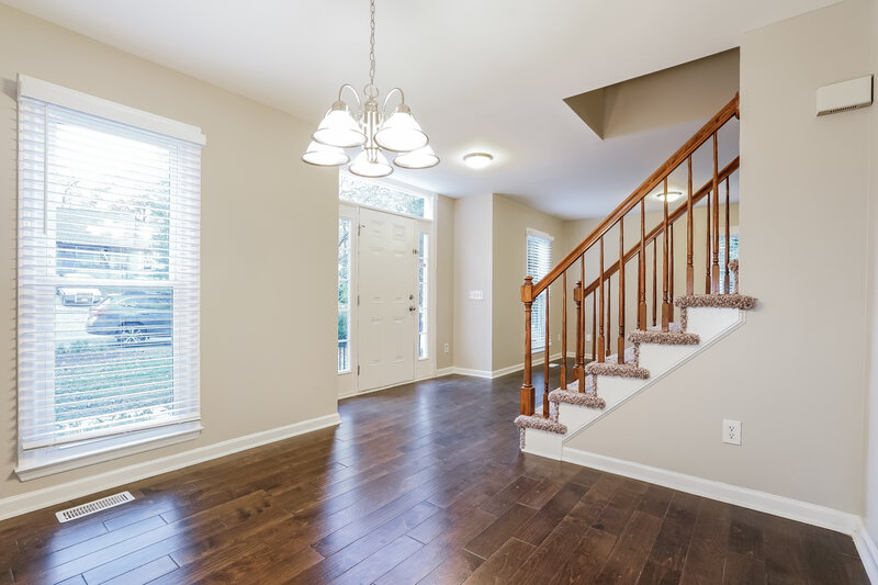 2,320/Mo, 2821 Clerkenwell Way Raleigh, NC 27603 Dining Room View 2
