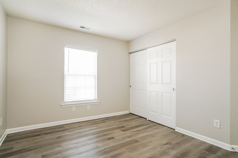 2,185/Mo, 6400 Island Ford Dr Raleigh, NC 27610 Bedroom View