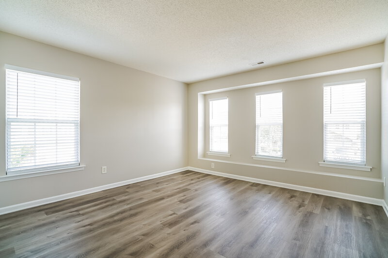 2,185/Mo, 6400 Island Ford Dr Raleigh, NC 27610 Bedroom View 2