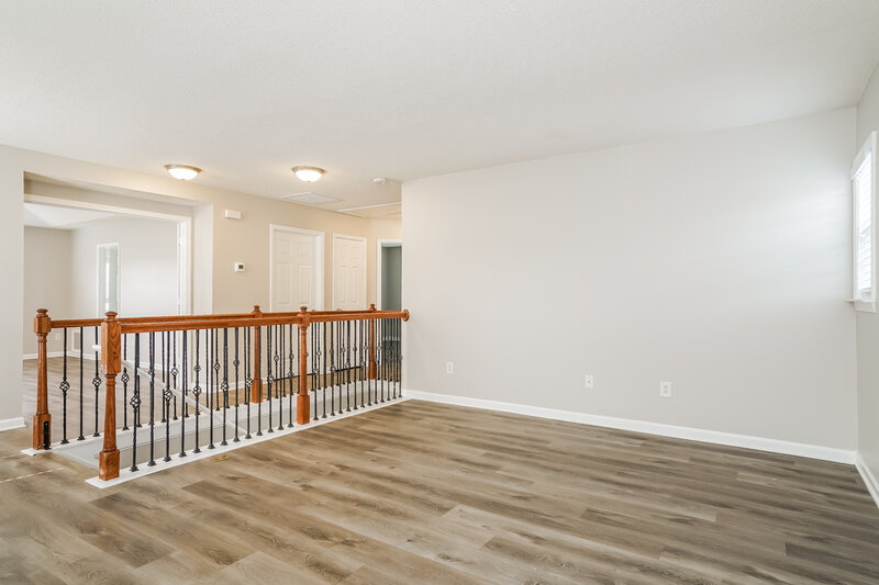 2,185/Mo, 6400 Island Ford Dr Raleigh, NC 27610 Loft View 2