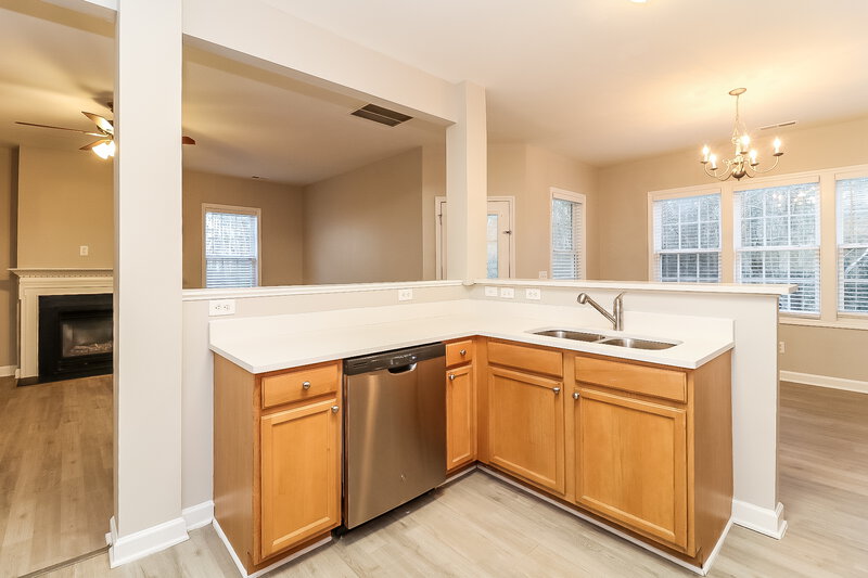 2,005/Mo, 3213 Rendezvous Dr Raleigh, NC 27610 Kitchen View