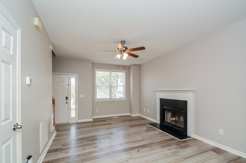 3,490/Mo, 4801 Morecambe Way Apex, NC 27539 Living Room View