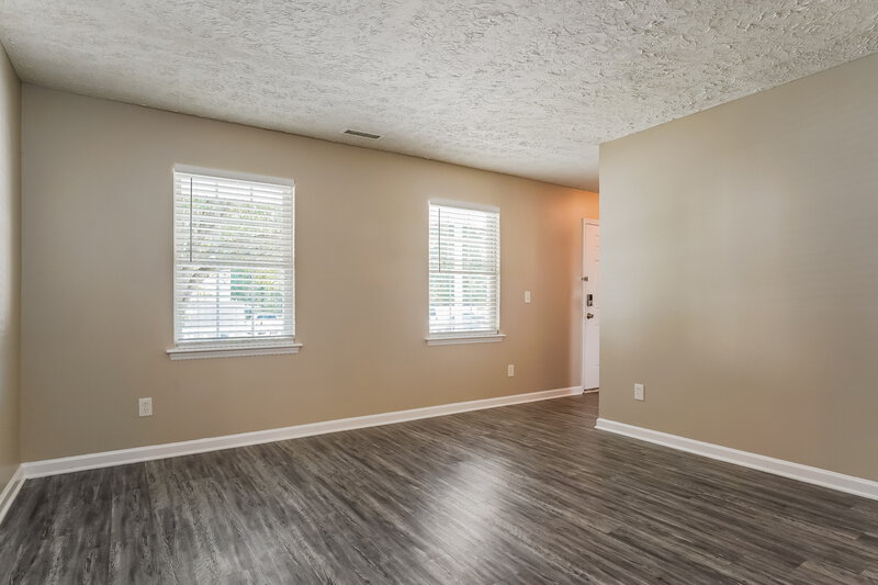 1,930/Mo, 514 Laurens Way Knightdale, NC 27545 Family Room View 2