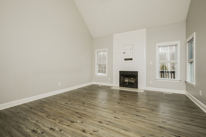 2,235/Mo, 49 E Trafalgar Ct Clayton, NC 27520 Living Room View