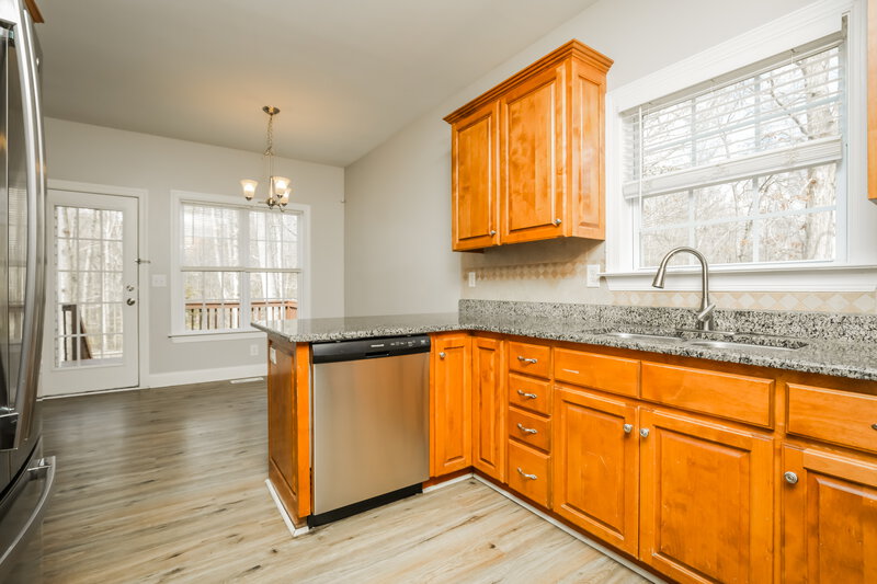 2,235/Mo, 49 E Trafalgar Ct Clayton, NC 27520 Kitchen View 2