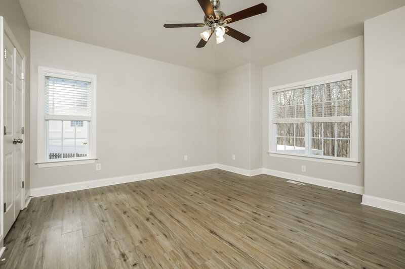 2,235/Mo, 49 E Trafalgar Ct Clayton, NC 27520 Main Bedroom View