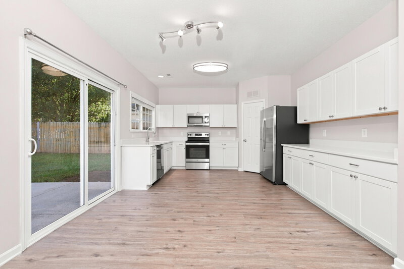 2,180/Mo, 844 Stackhurst Way Wake Forest, NC 27587 Kitchen View 2