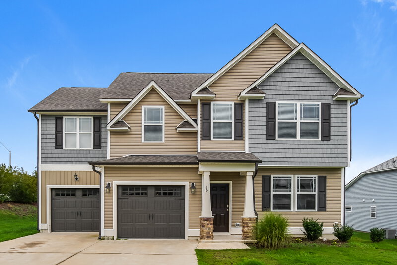 2,190/Mo, 19 Tang Cir Garner, NC 27529 External View
