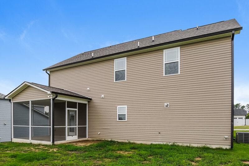 2,190/Mo, 19 Tang Cir Garner, NC 27529 Rear View