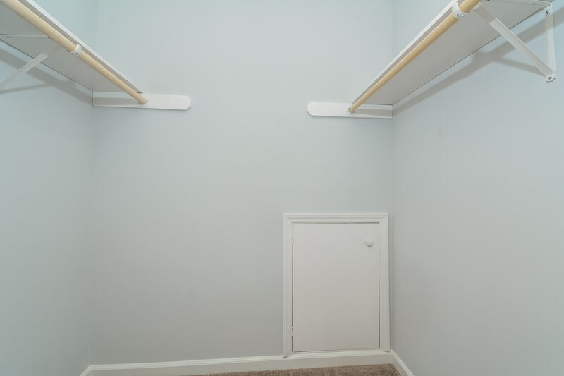 2,030/Mo, 320 Wax Myrtle Ct Cary, NC 27513 Walk In Closet View