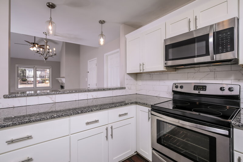 1,800/Mo, 765 Rawls Dr Raleigh, NC 27610 Kitchen View 2