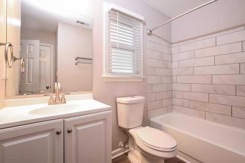 1,800/Mo, 765 Rawls Dr Raleigh, NC 27610 Bathroom View