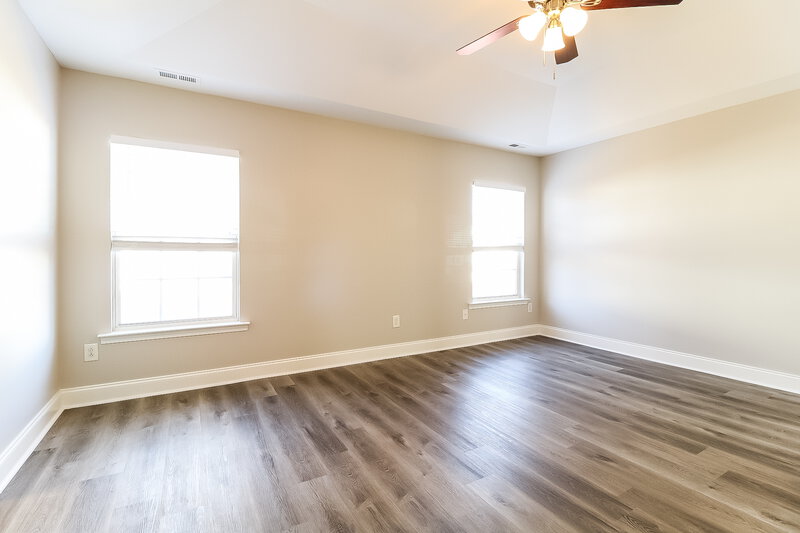 2,165/Mo, 6131 Paducah Dr Raleigh, NC 27610 Main Bedroom View 2