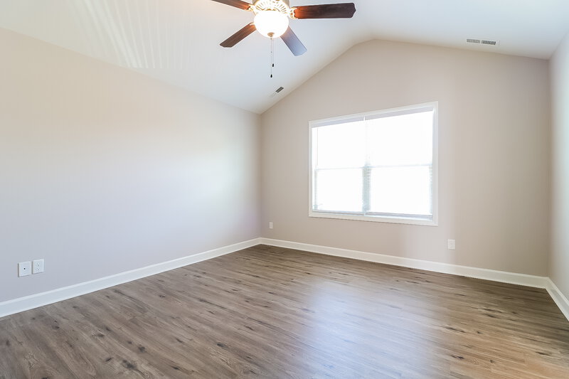 1,980/Mo, 508 McCarthy Dr Clayton, NC 27527 Main Bedroom View