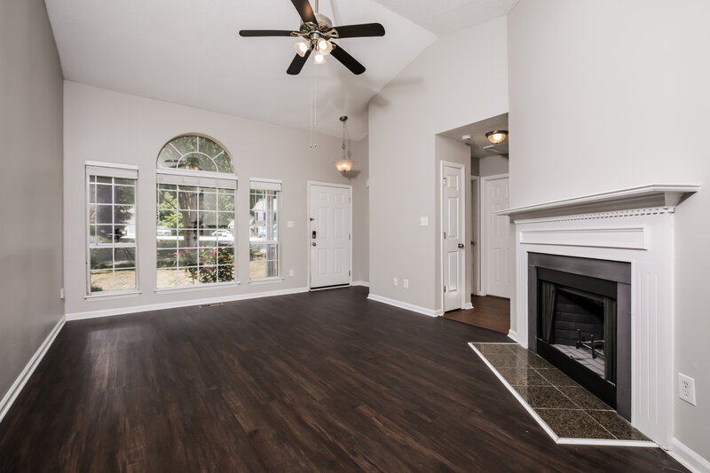 1,925/Mo, 504 Heathwick Dr Knightdale, NC 27545 Living Room View