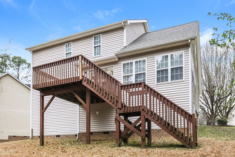 2,155/Mo, 5827 Waterford Landing Ct Raleigh, NC 27610 Rear View