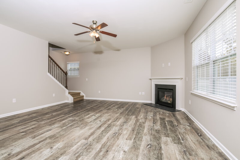 2,105/Mo, 6113 Watsonia Dr Zebulon, NC 27597 Living Room View 2